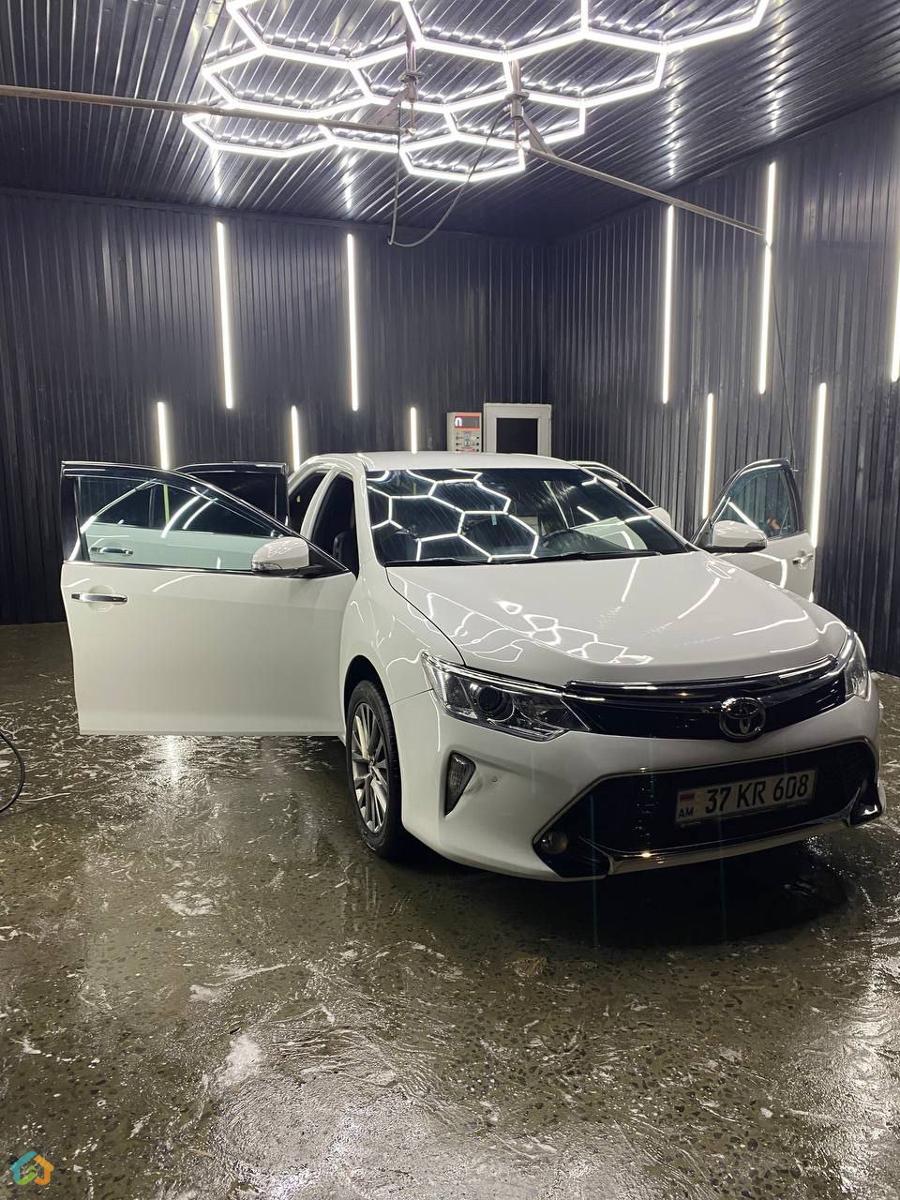 Toyota Camry V55 - image 2