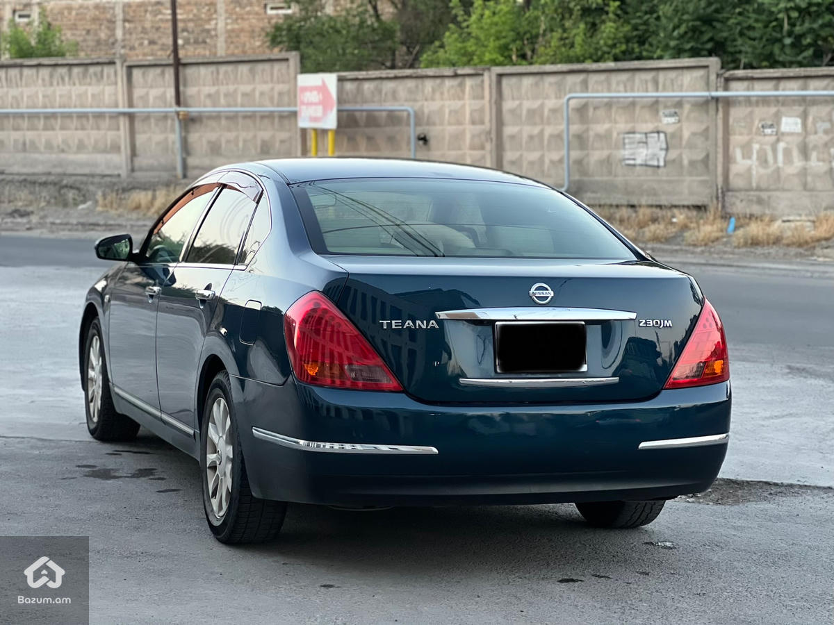 Nissan Teana - image 6