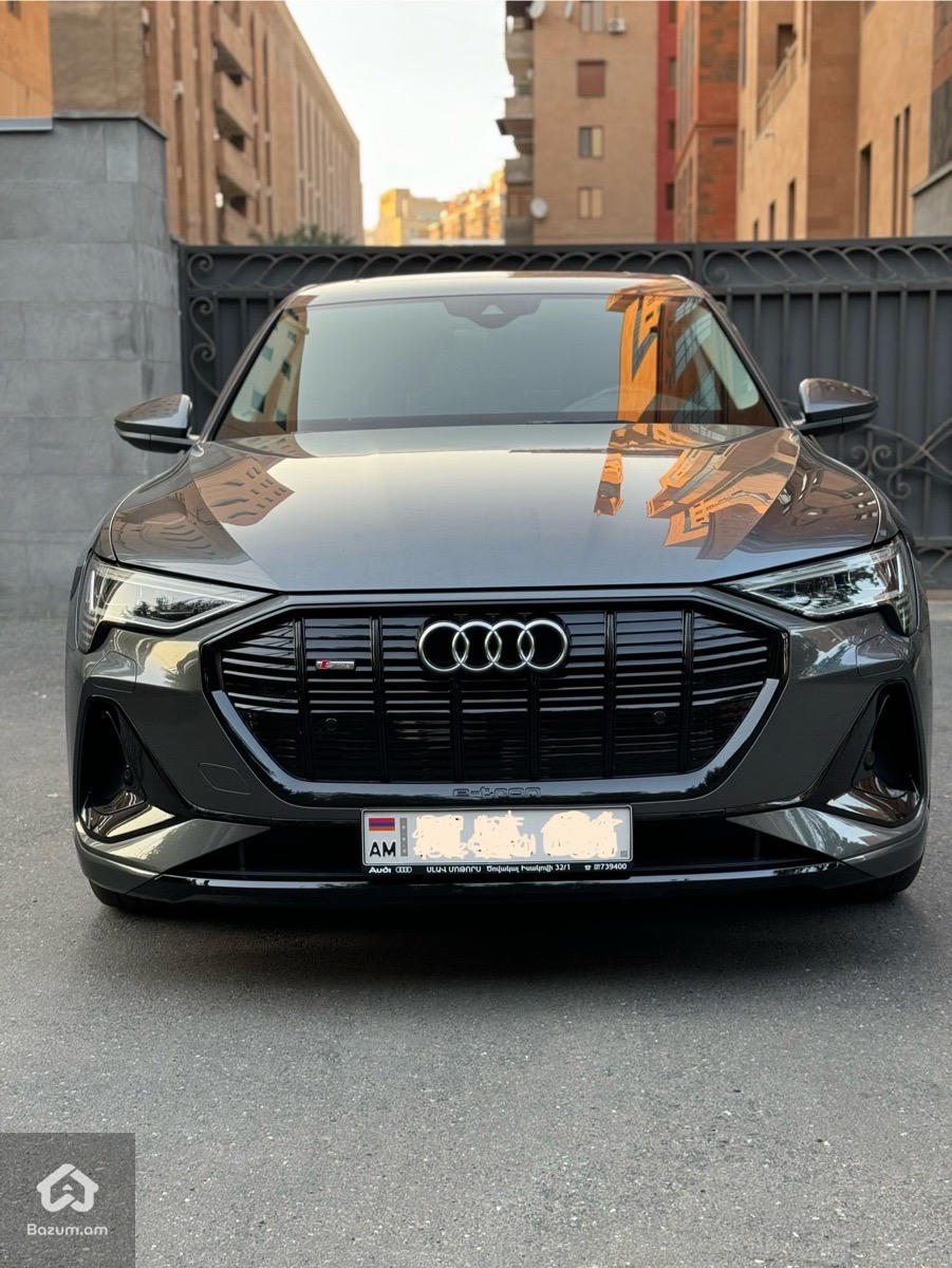 Audi e-tron S Sportback 2021 - image 2