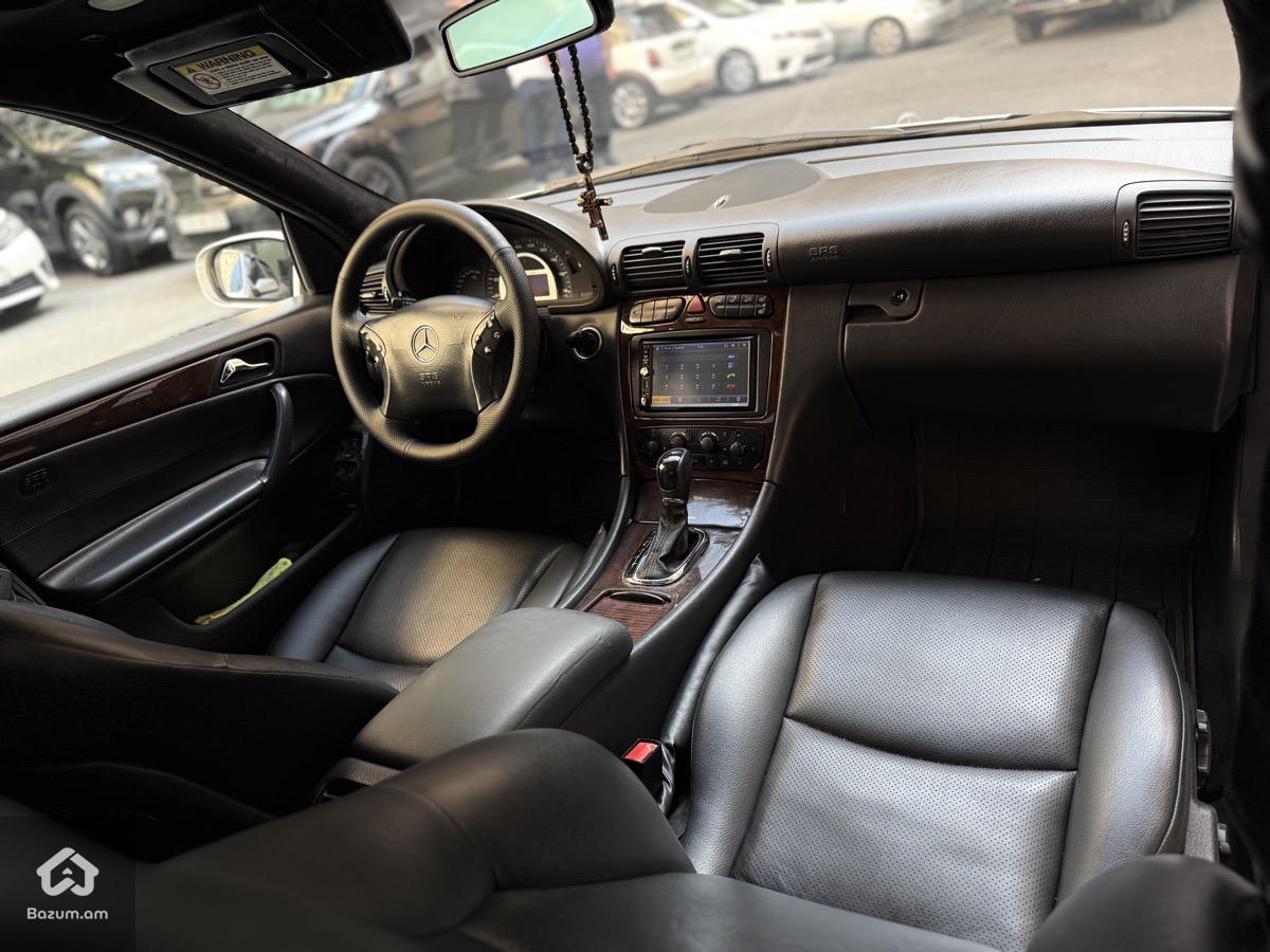 Mercedes-Benz C 240 2001 - image 6