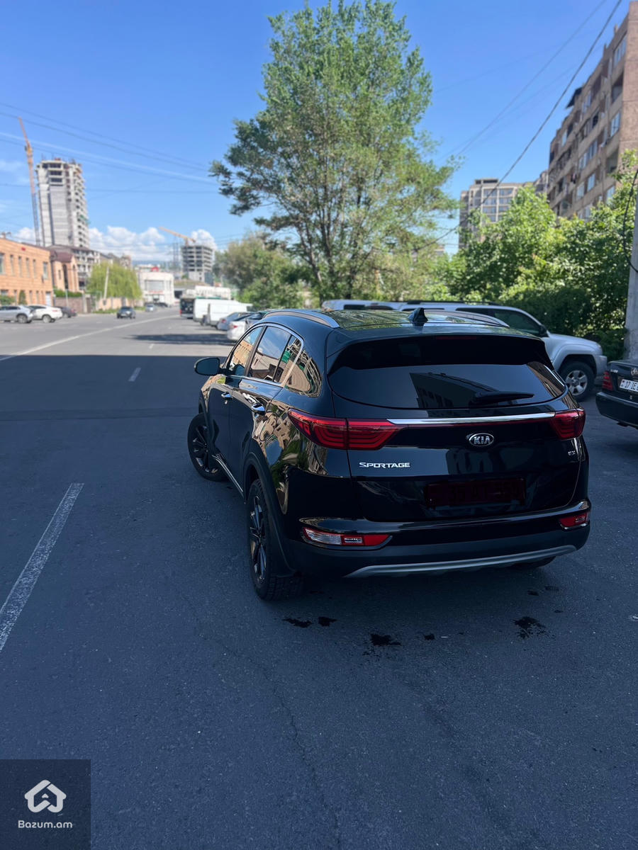 kia Sportage ex - image 10