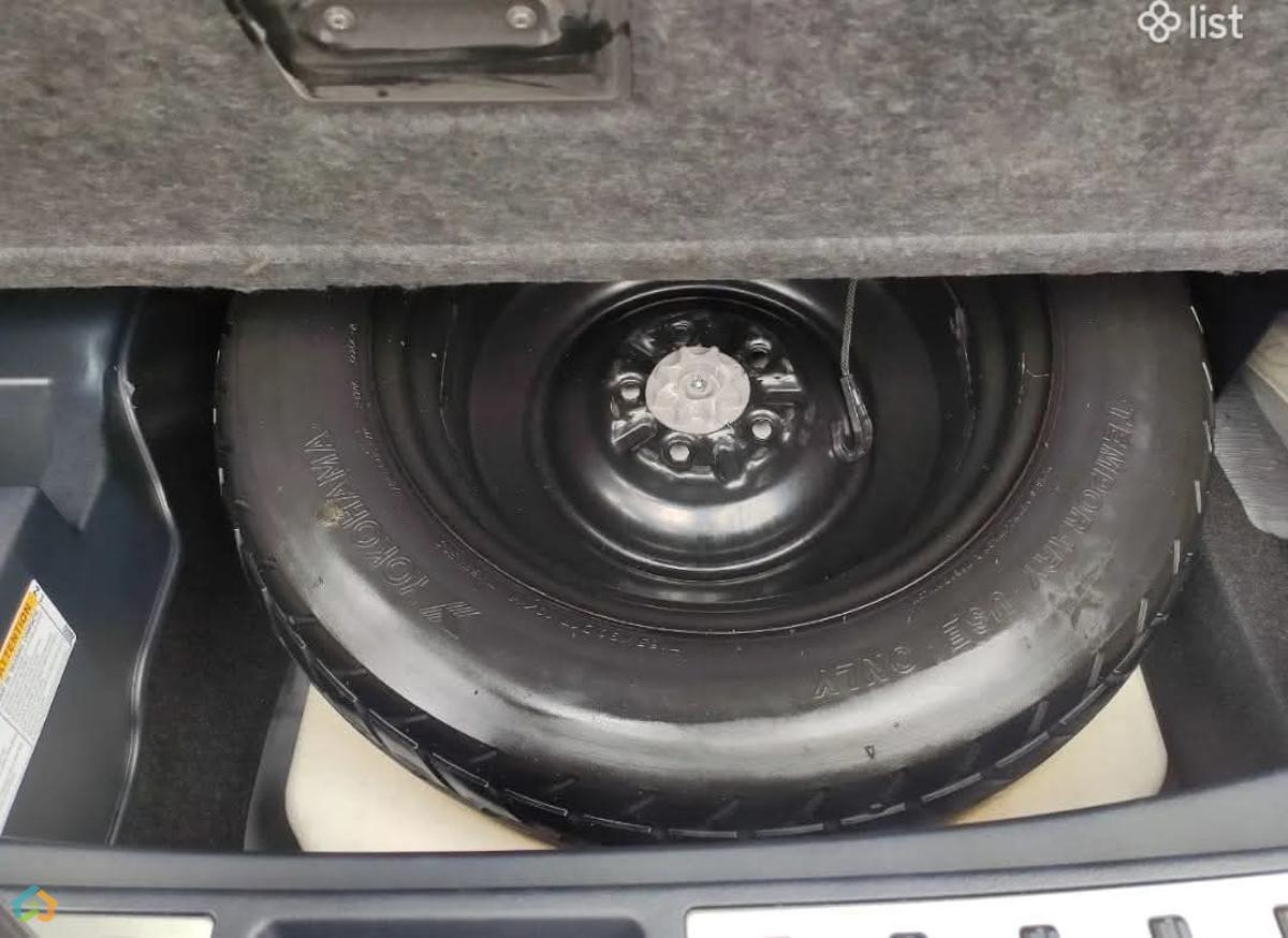 Lexus NX 300 - image 17