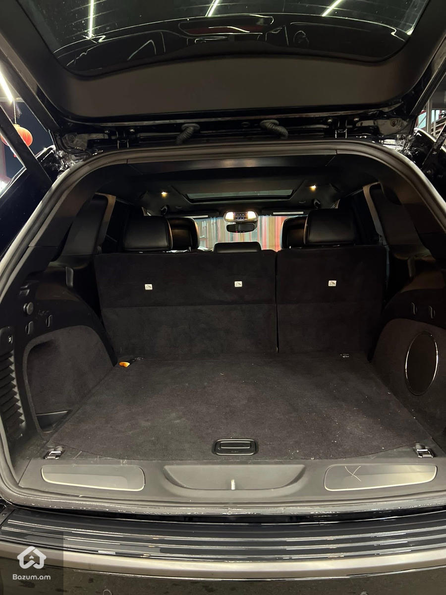 Jeep Grand Cherokee High Altitude - image 12