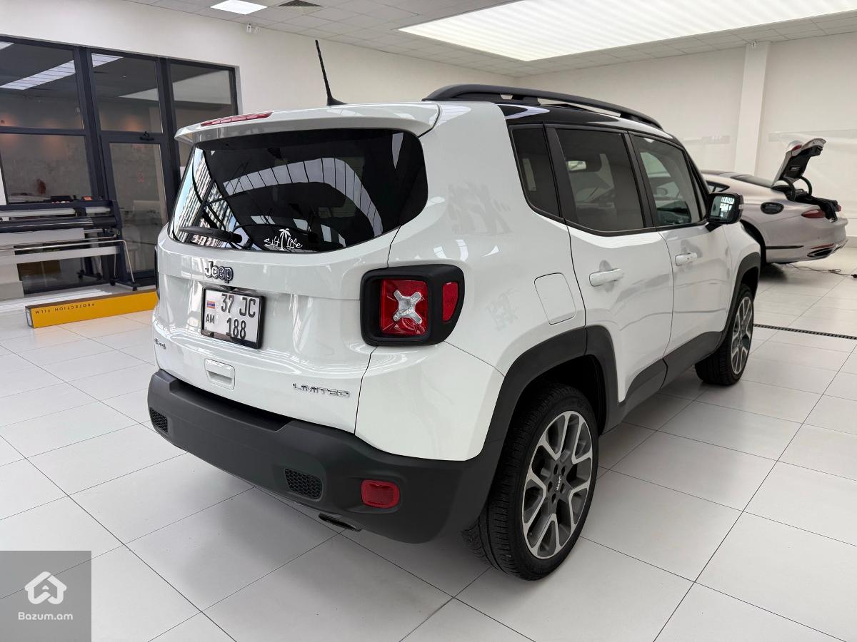 Jeep Renegade Limited 1.3T 4x4 2022 - image 8