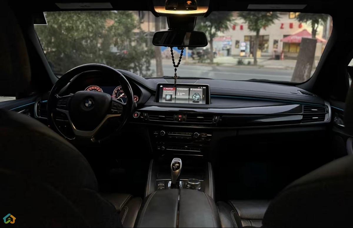 BMW X6 - image 7