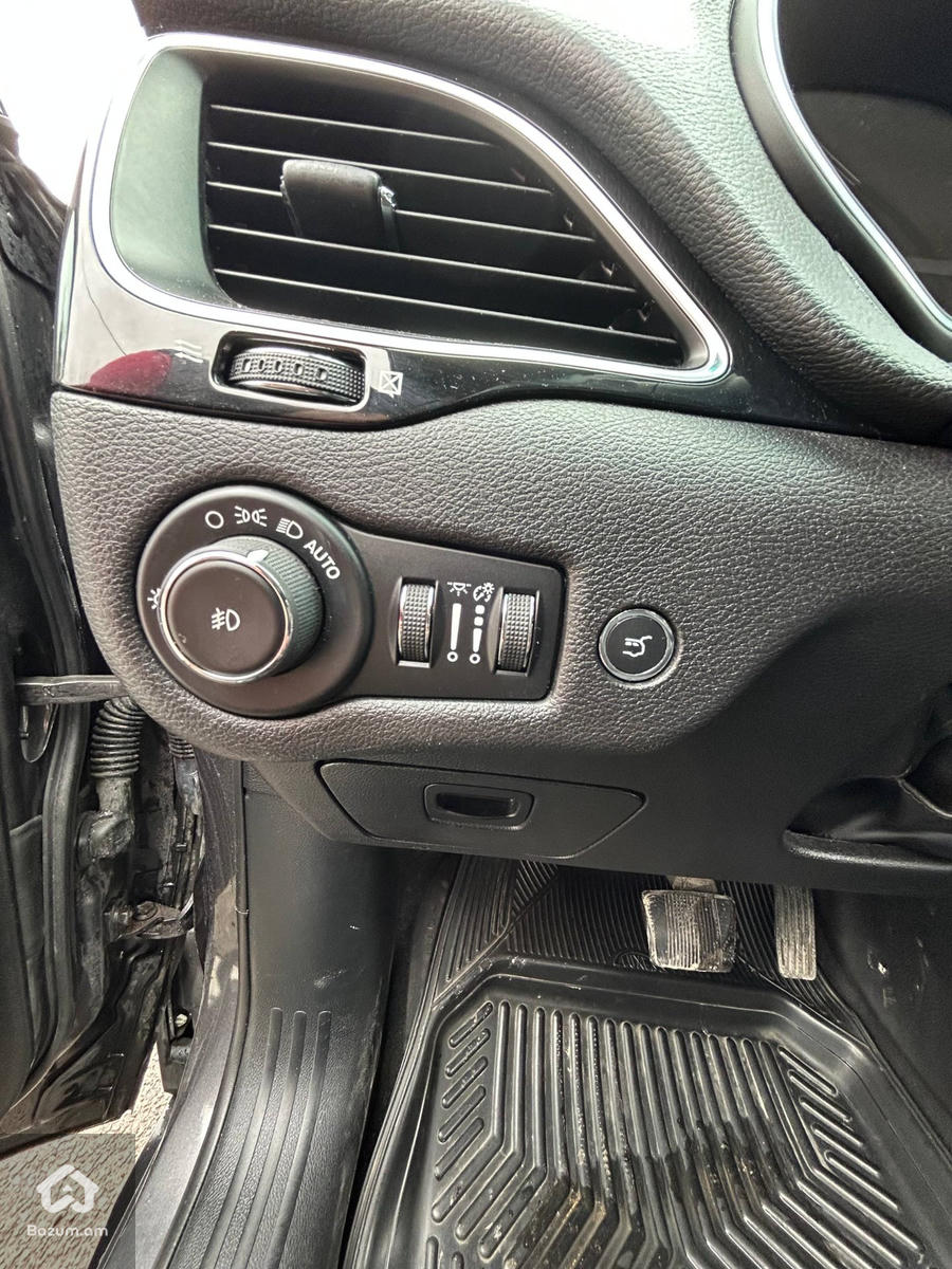 JEEP CHEROKEE 2019/2 2.4L - image 11