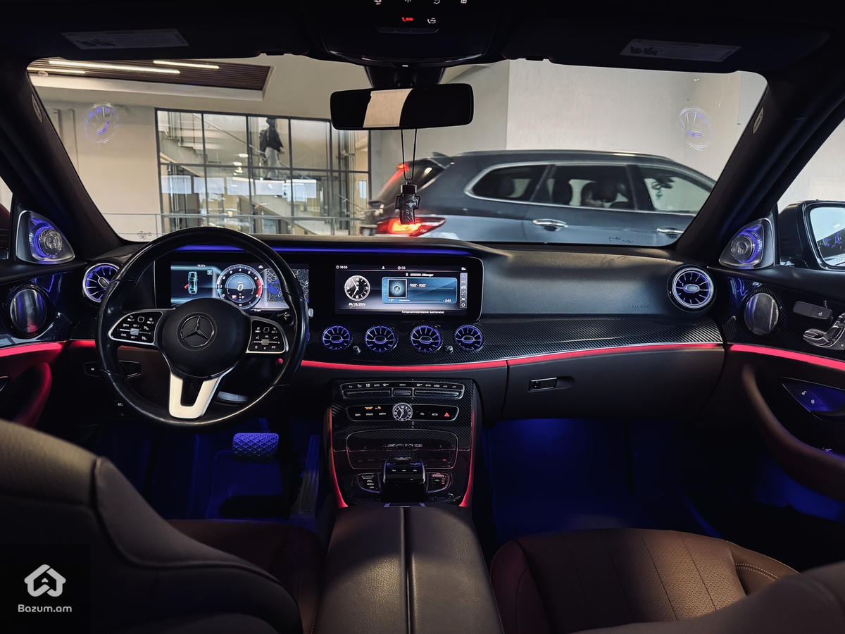 mercedes benz - image 5