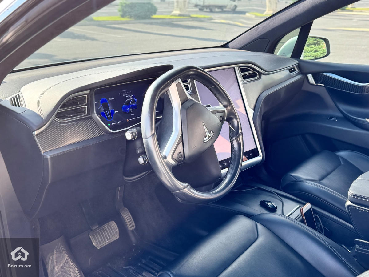 Tesla Model X 100D - image 10