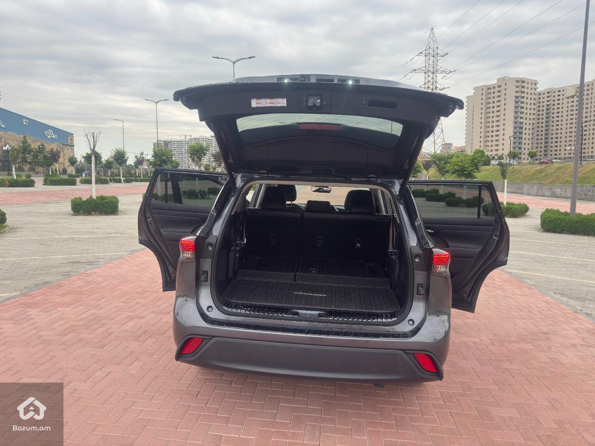 TOYOTA HIGHLANDER 2.5 HYBRID XLE 2021-2022 - image 13