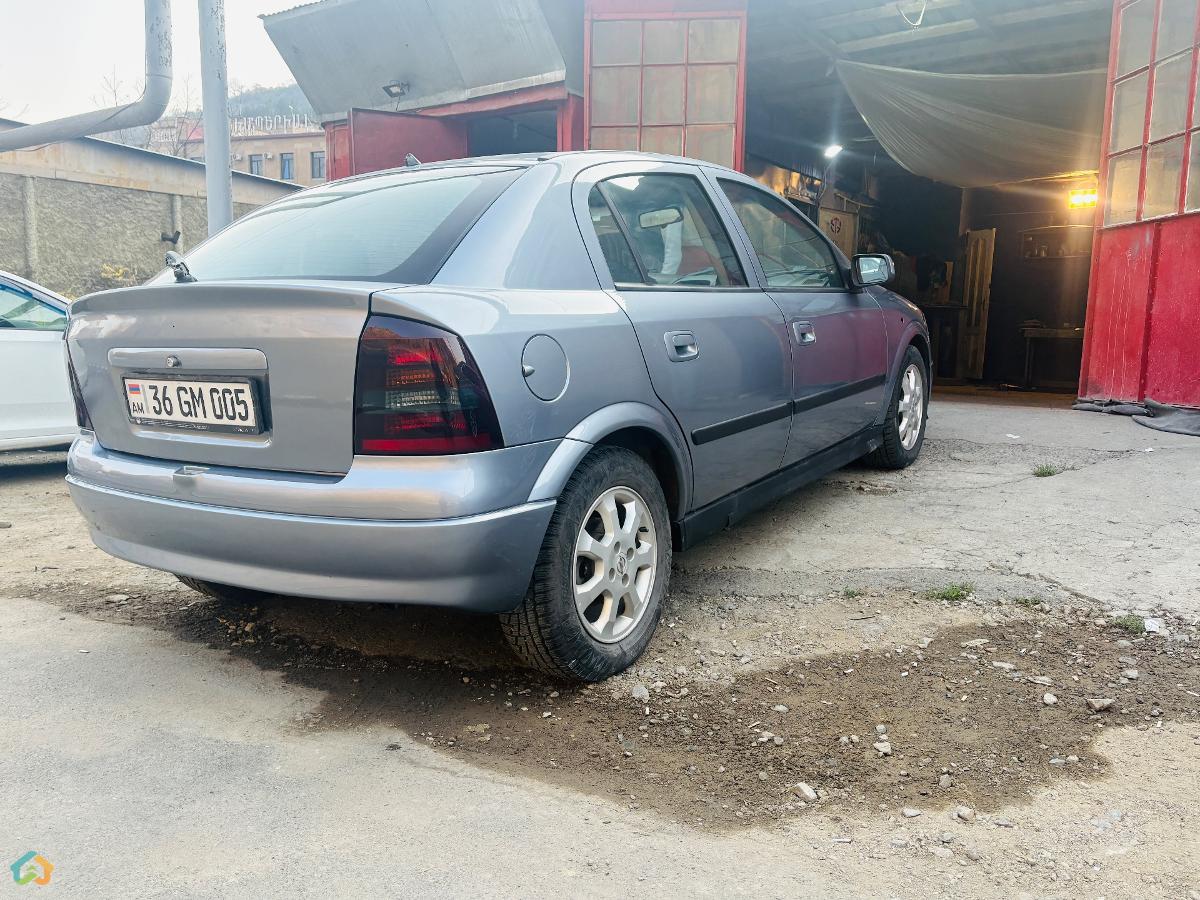 Opel Astra G - image 2