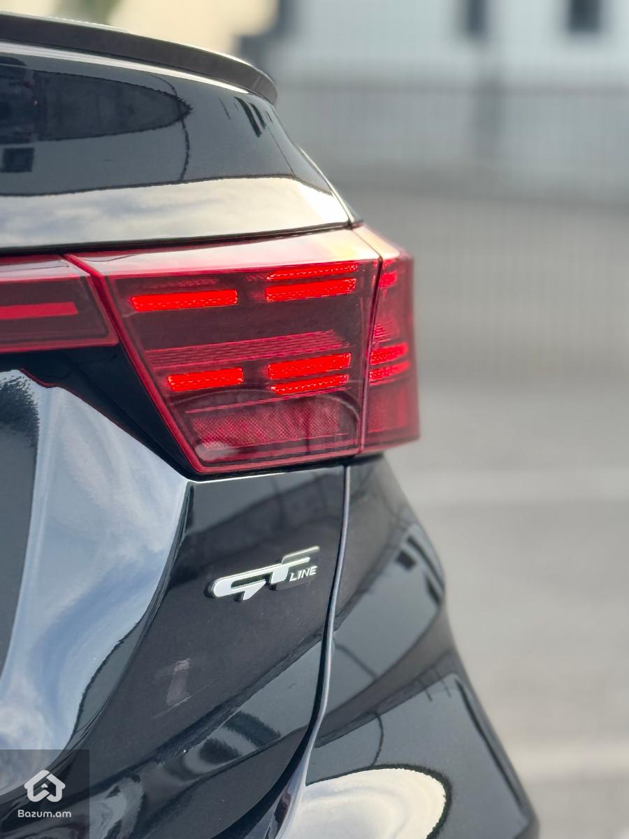 KIA FORTE 2022 Gt Line - image 9