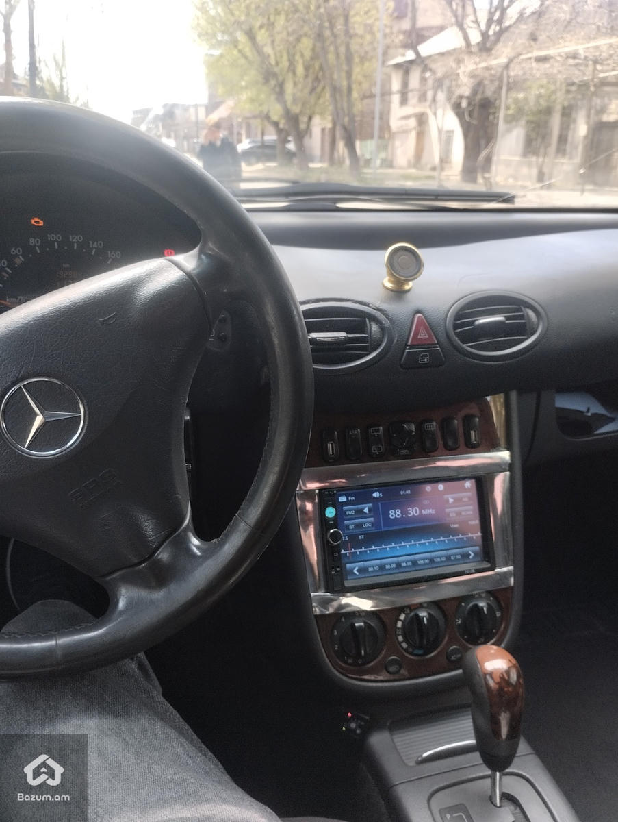 Mercedes A160 - image 9