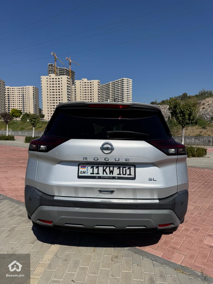 Nissan Rogue SL 2021 - image 4