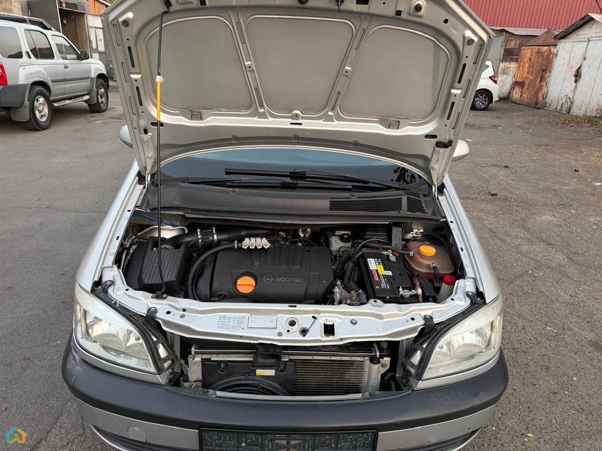 Opel Zafira 1.8Z - image 8