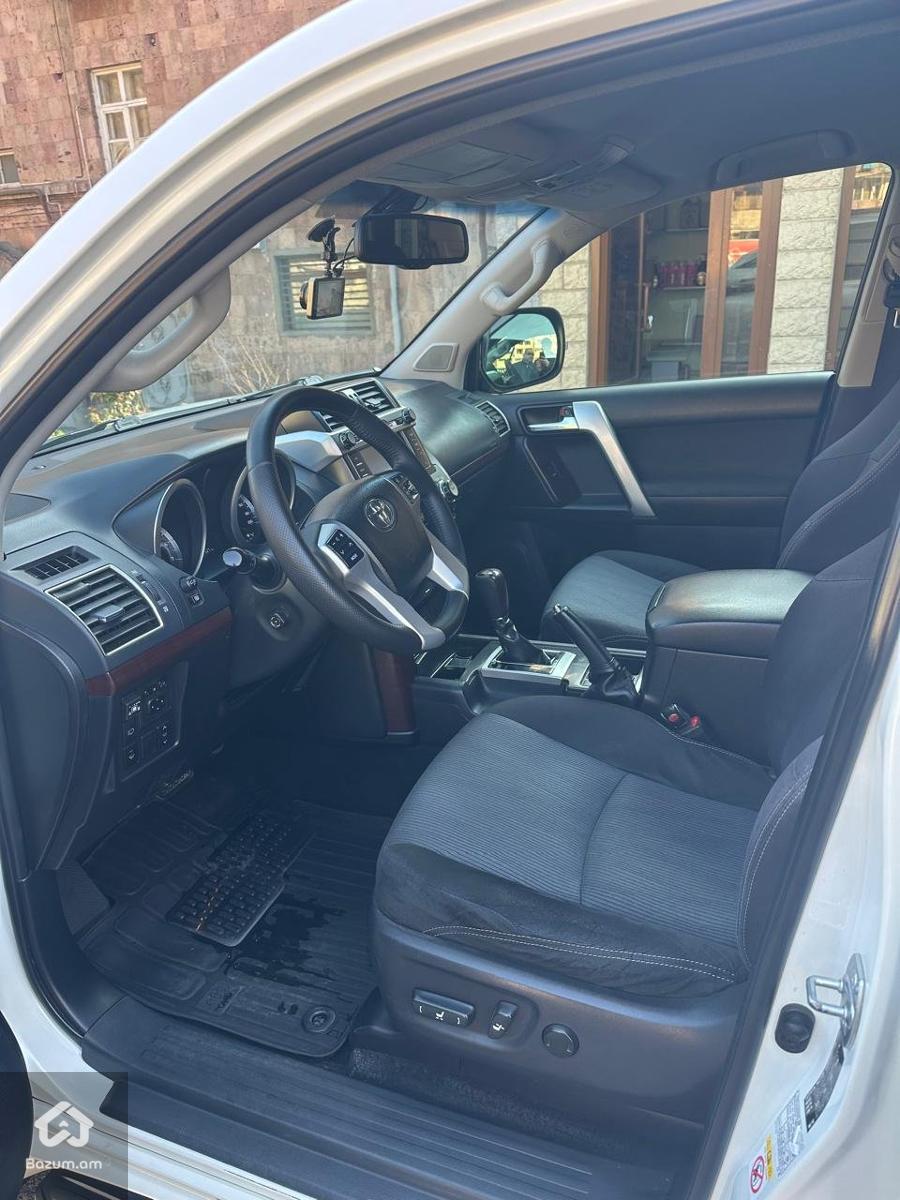 TOYOTA PRADO - image 9