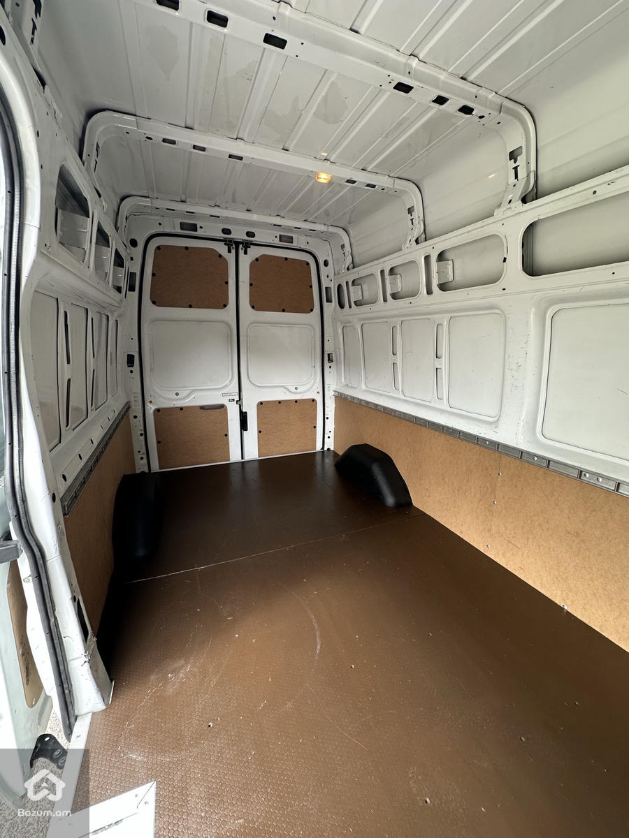 FORD TRANSIT 2.4 TREND - image 10