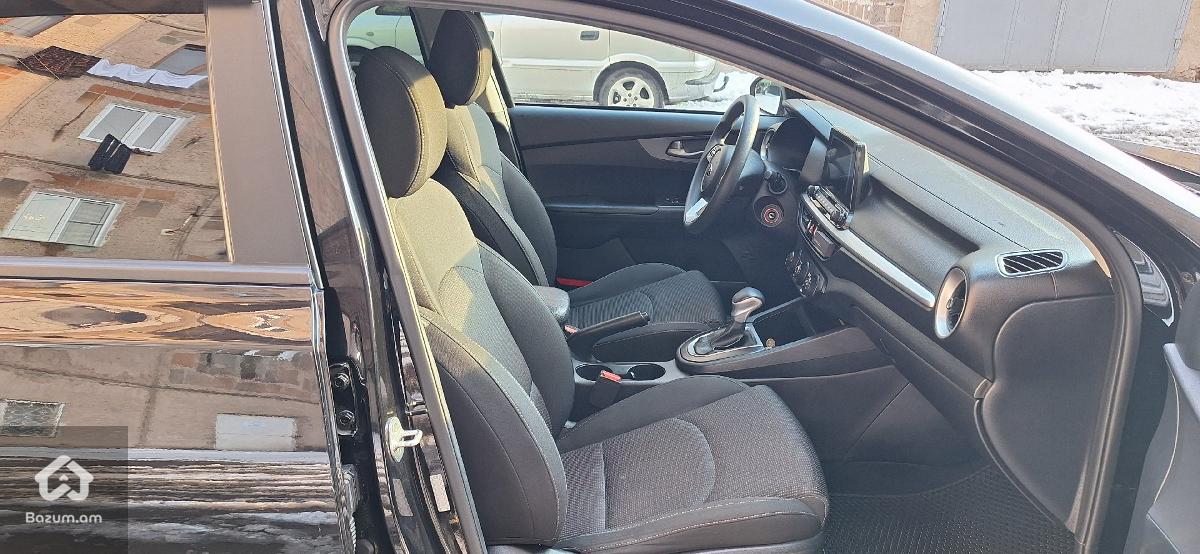 Kia Forte  - image 12