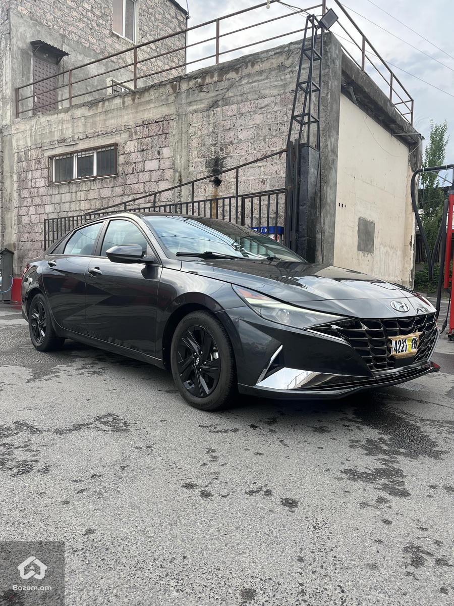 Hyundai Elantra 2022 SEL - image 6