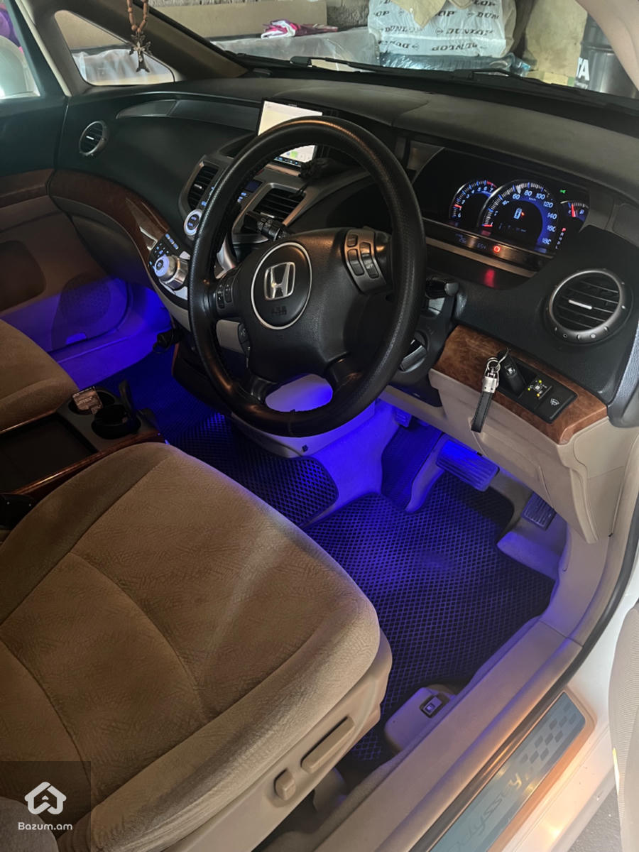 Honda Odyssey - image 11
