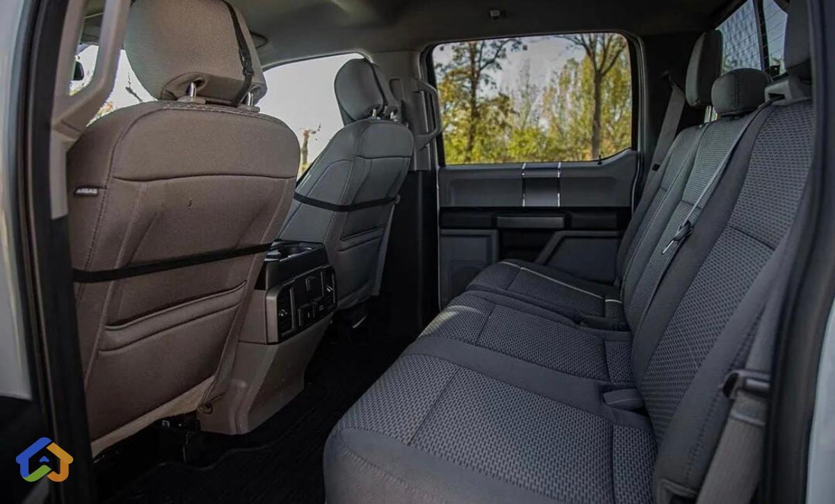 Ford F-150  - image 9