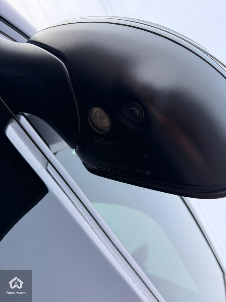 MERCEDES BENZ GLE COUPE AMG CARBON EDITION - image 28