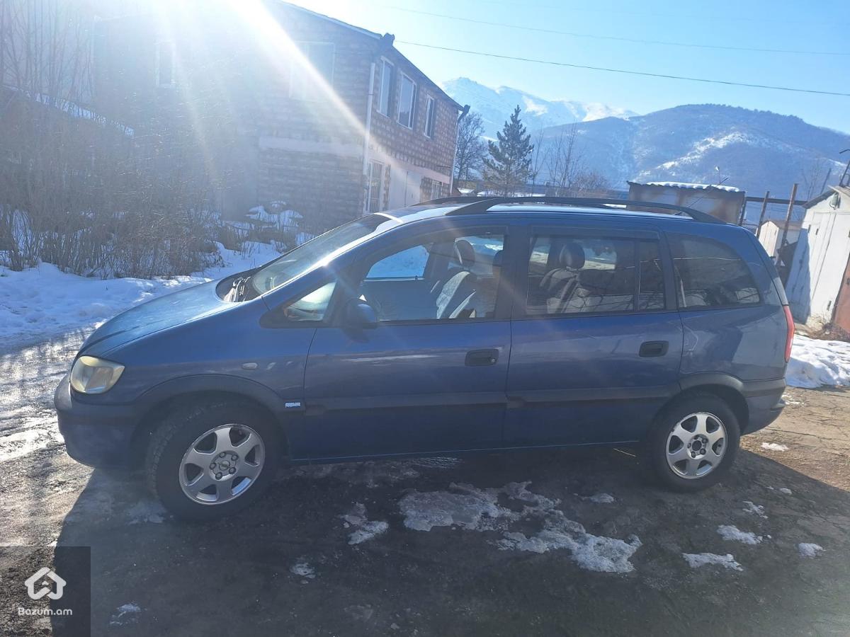 Opel Zafira - image 6