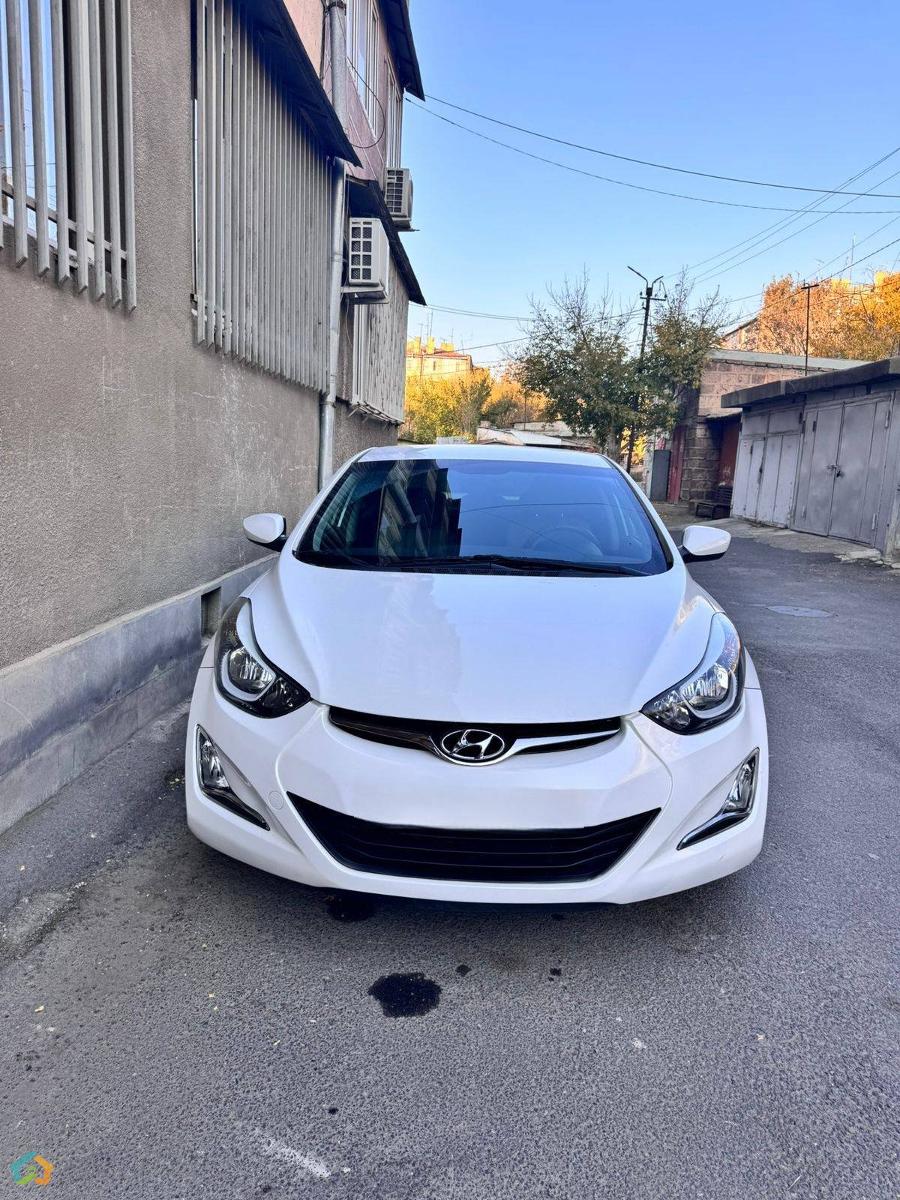 Hyundai Elantra 2015