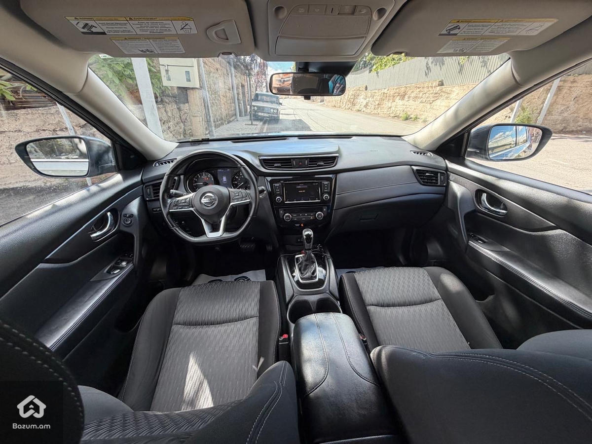 NISSAN ROGUE 4x4 - image 2