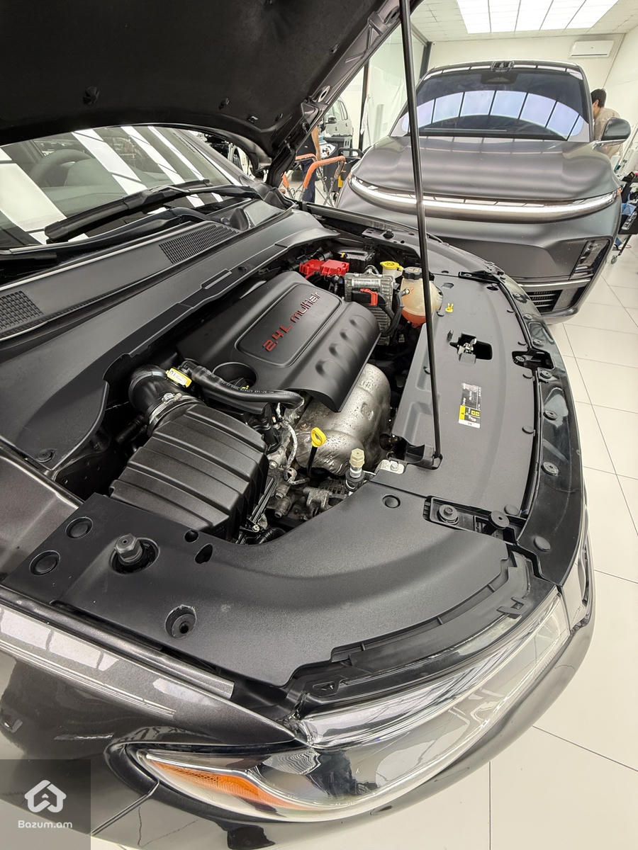 Jeep Compass 80 TH Anniversary 4x4 - image 25