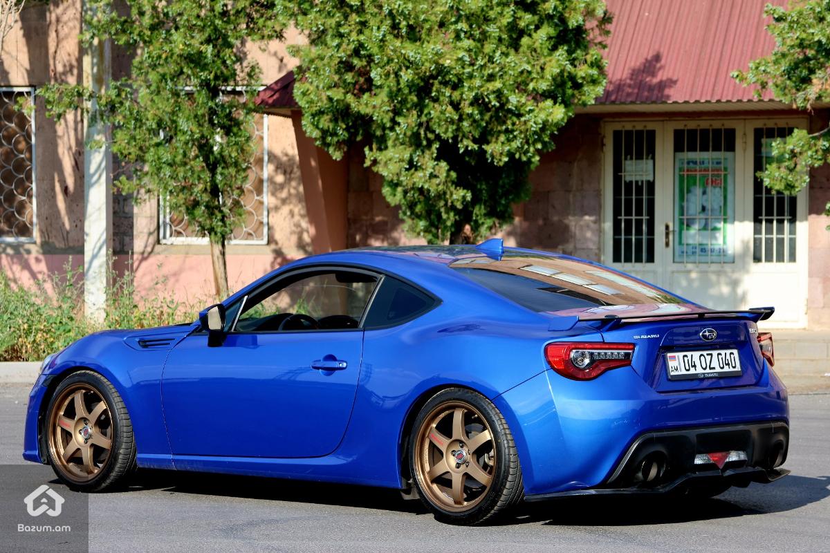 Subaru BRZ - image 3