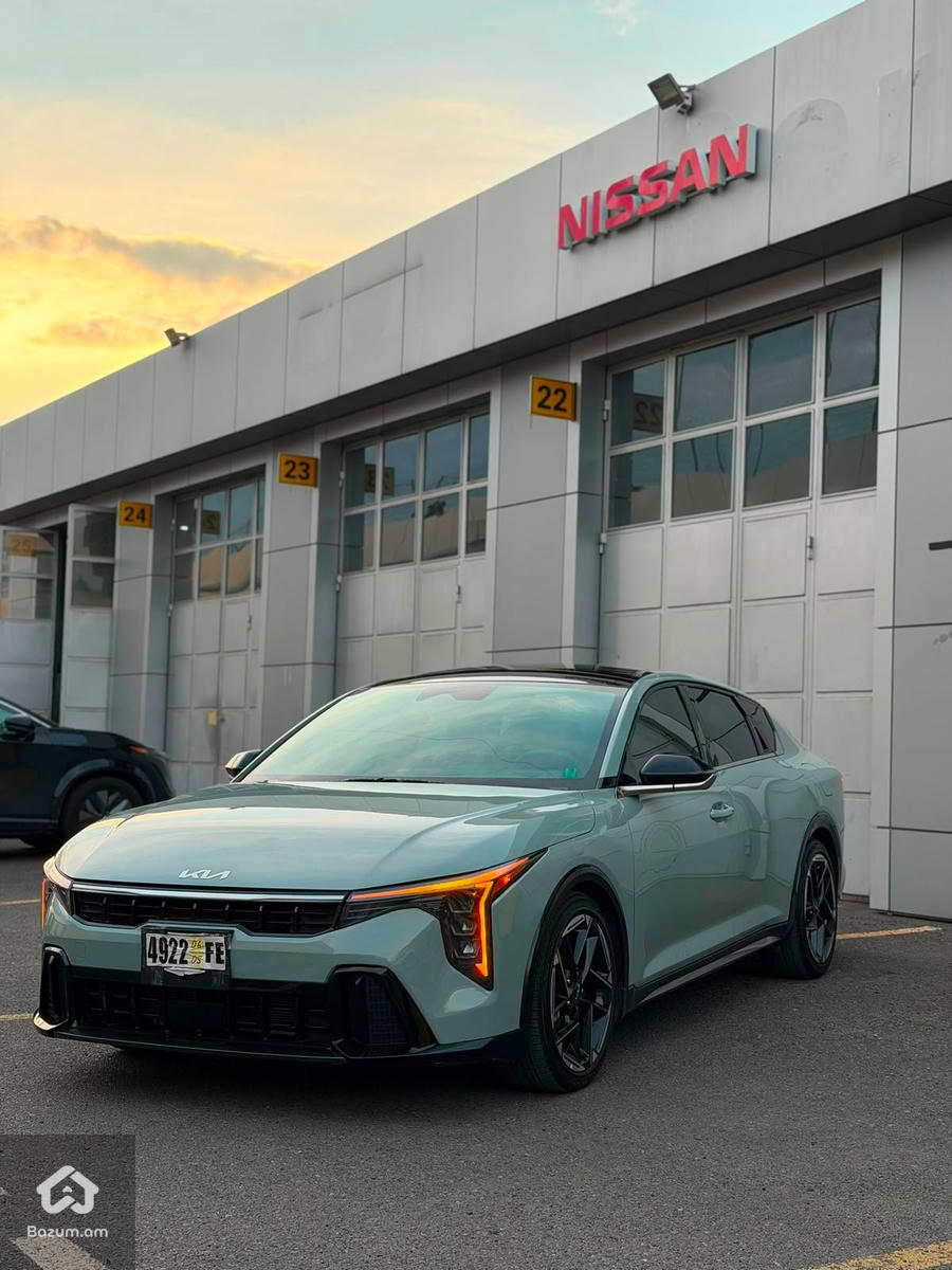 Kia K4 - image 17
