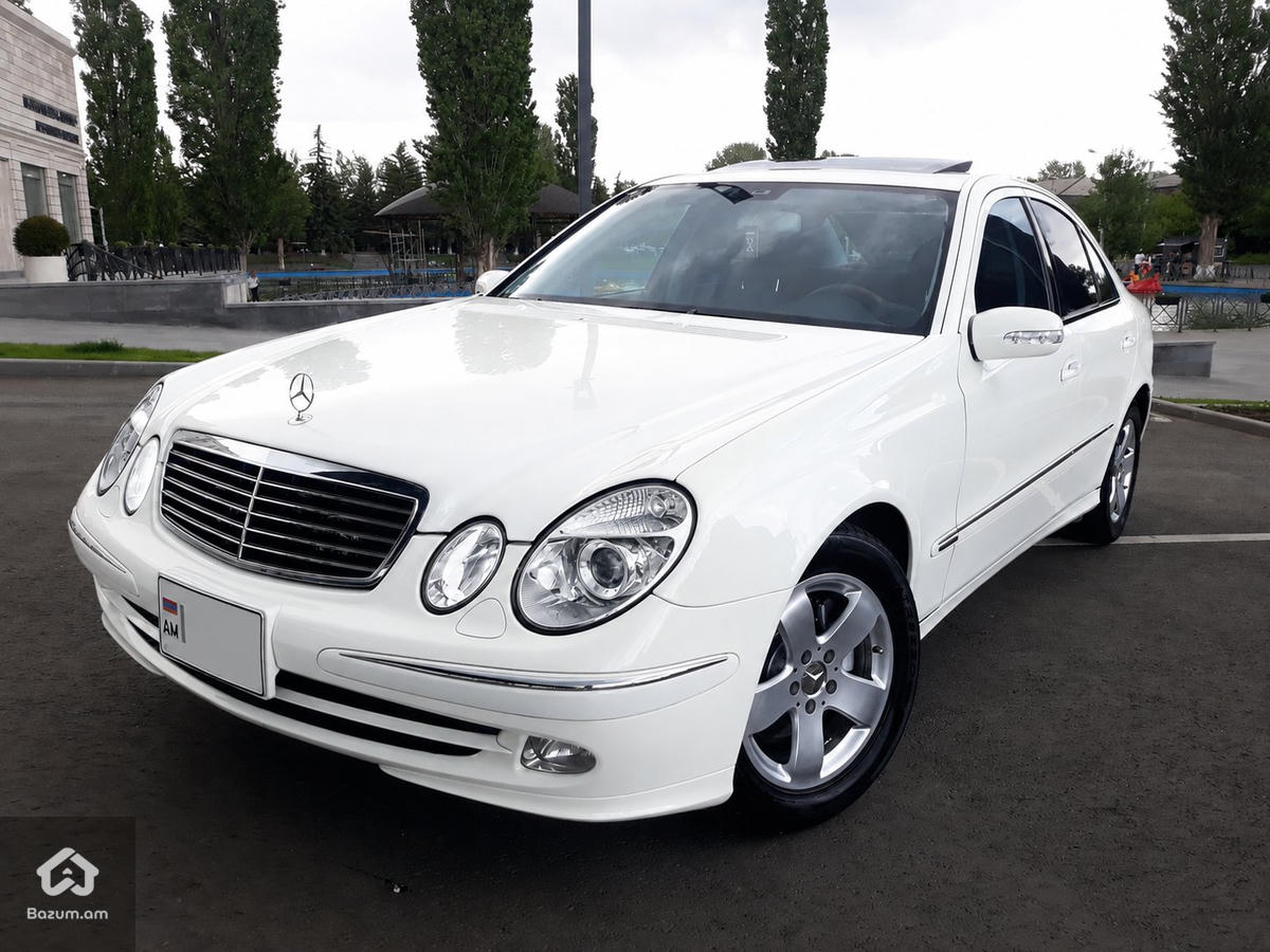 Mercedes W211 - image 10
