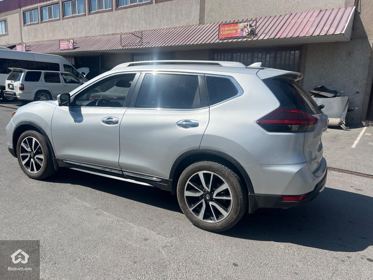 Nissan Rogue 2020 SL Premium - image 4
