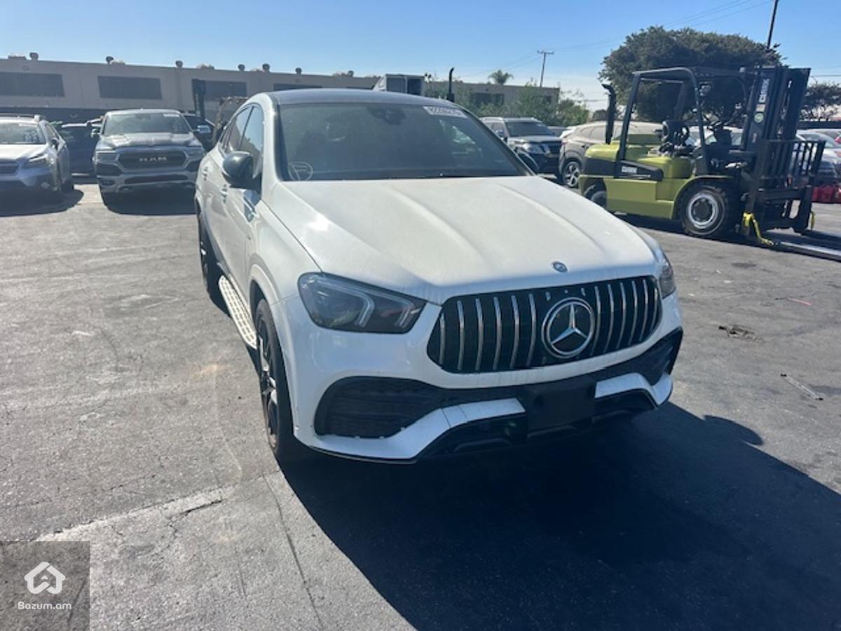 MERCEDES-BENZ - image 10