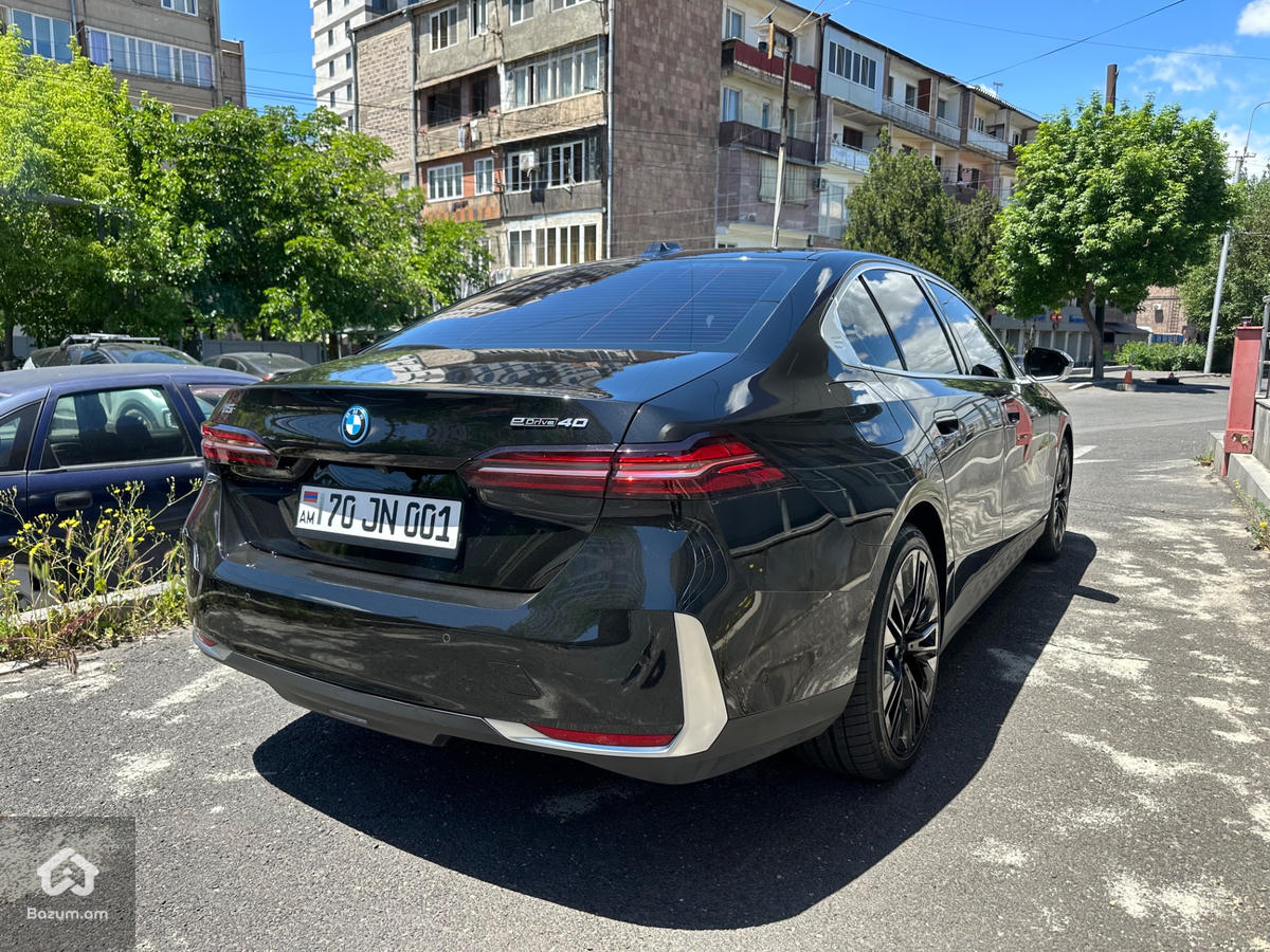 Bmw I5 Edrive40 - image 6