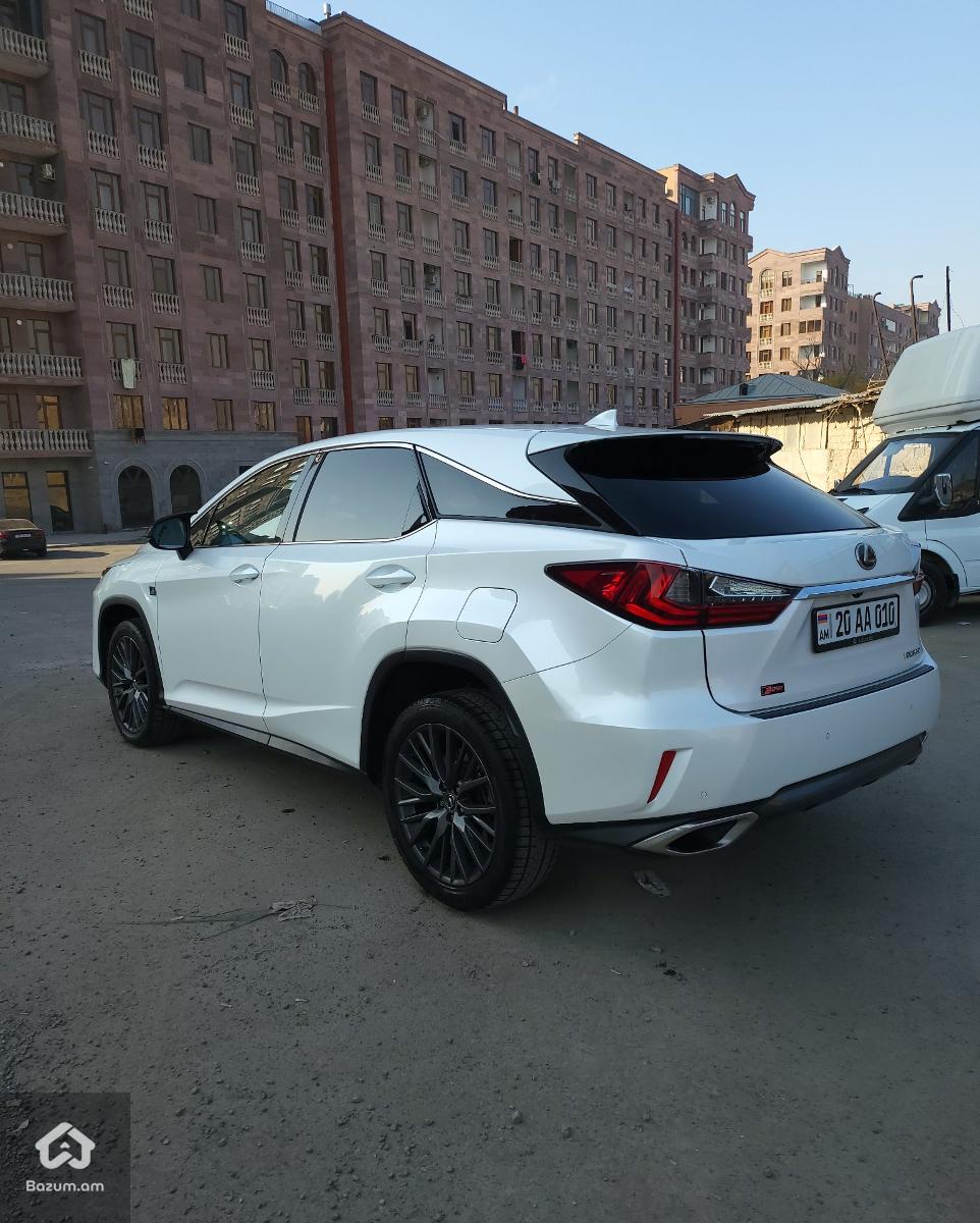 Lexus RX 350 - image 6