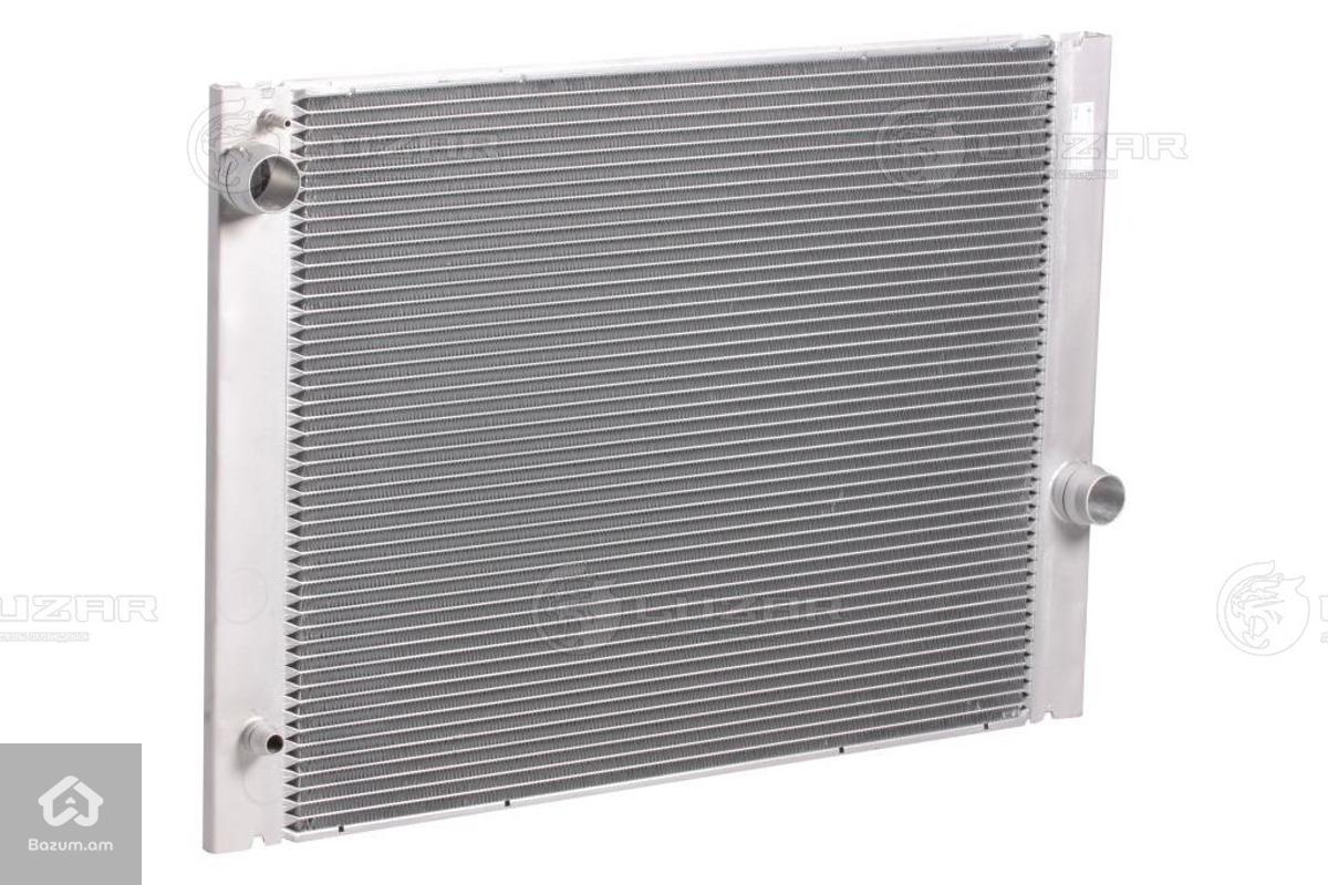 BMW E60 Е90 ռադիատոր радиатор - image 2