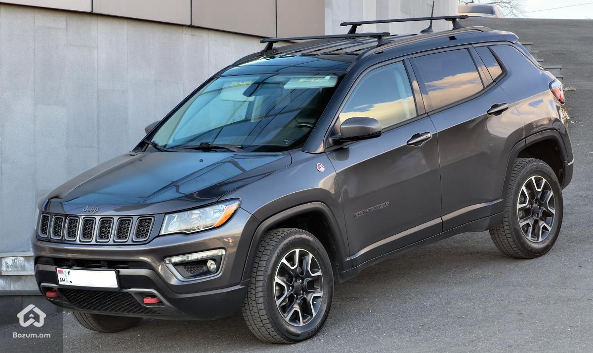 Jeep Compass Trailhawk - image 3