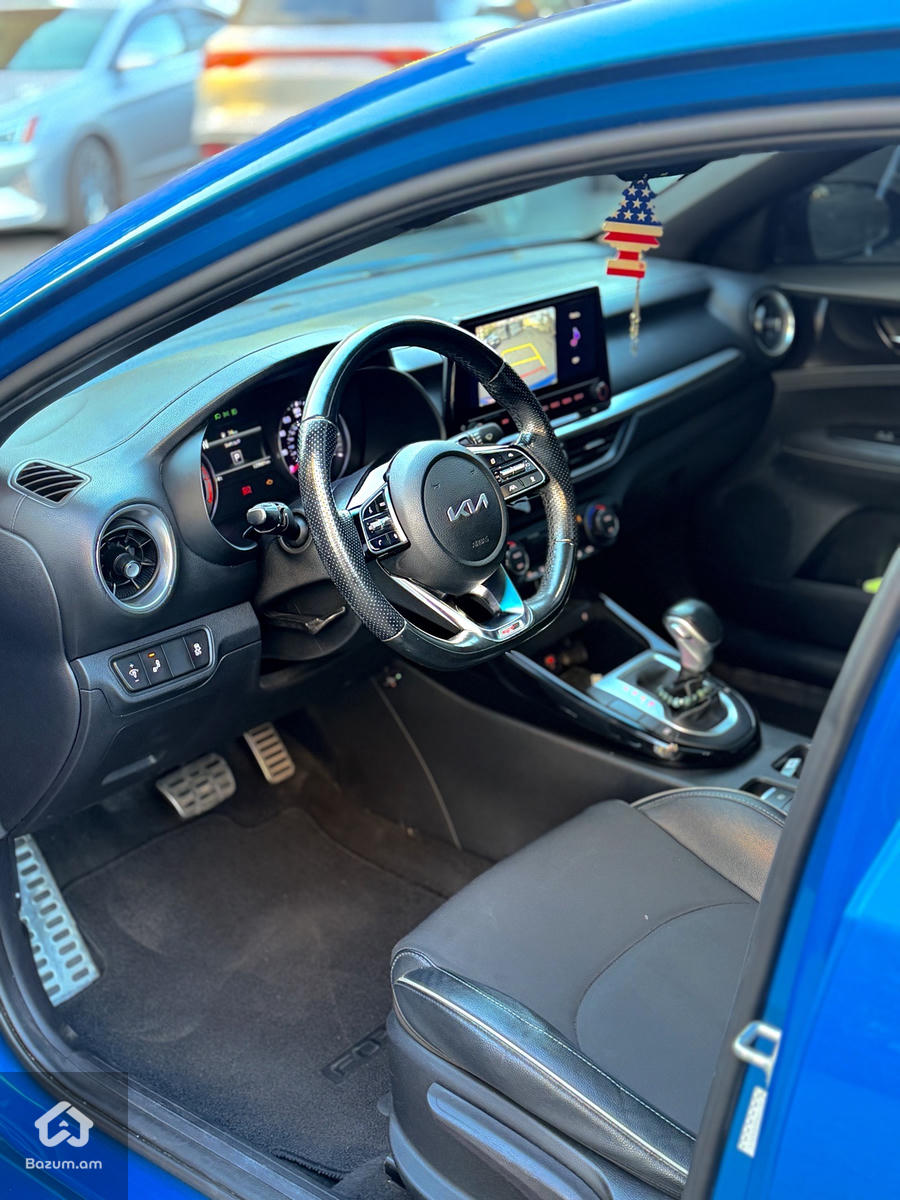 Kia forte gt line - image 5