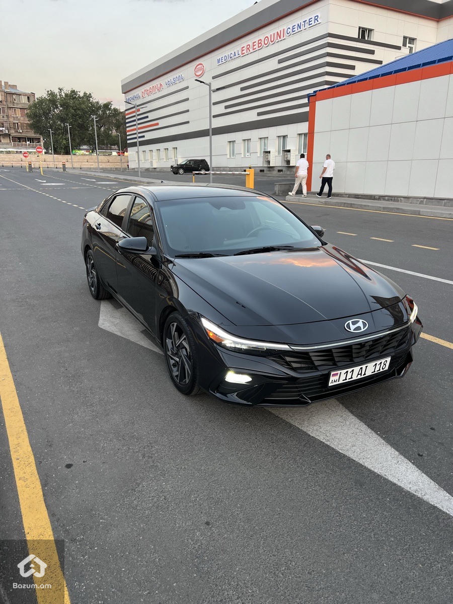 HYUNDAI ELANTRA 2025 - image 8