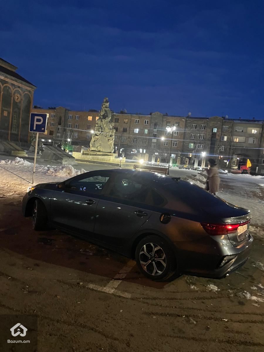 KIA FORTE  - image 8