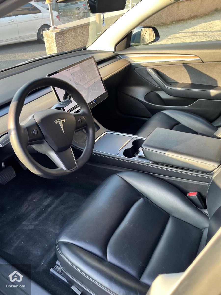 Tesla Model 3 SR+ - image 3