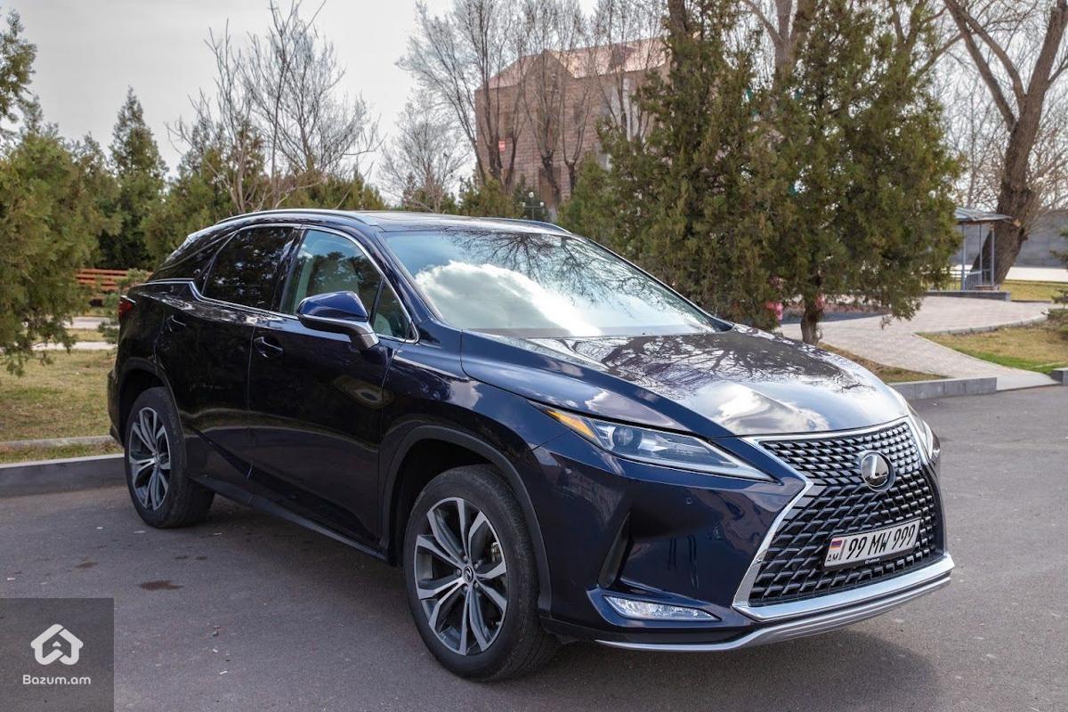 2021 Lexus RX350 - image 8