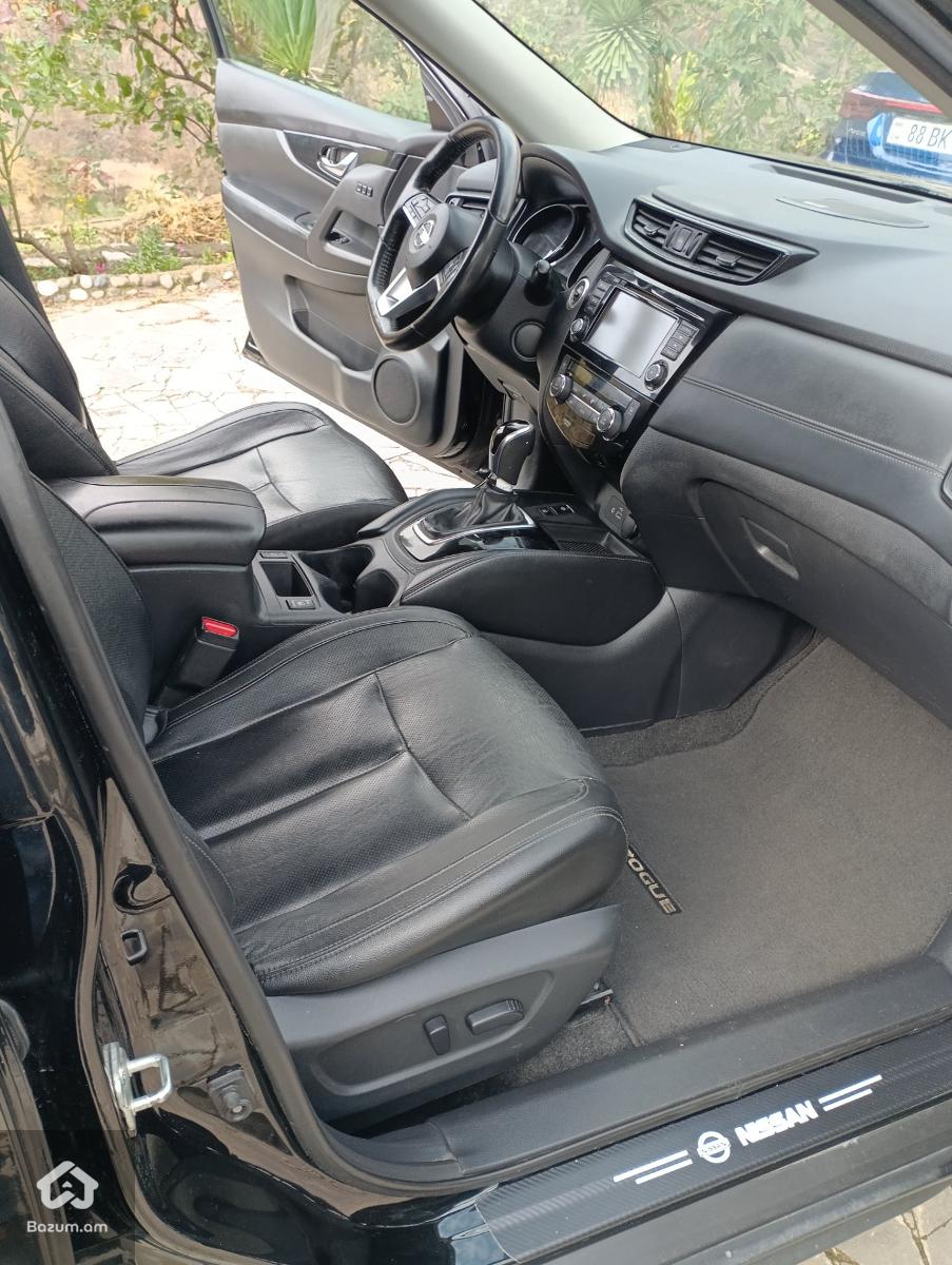 Nissan Rogue SL - image 9