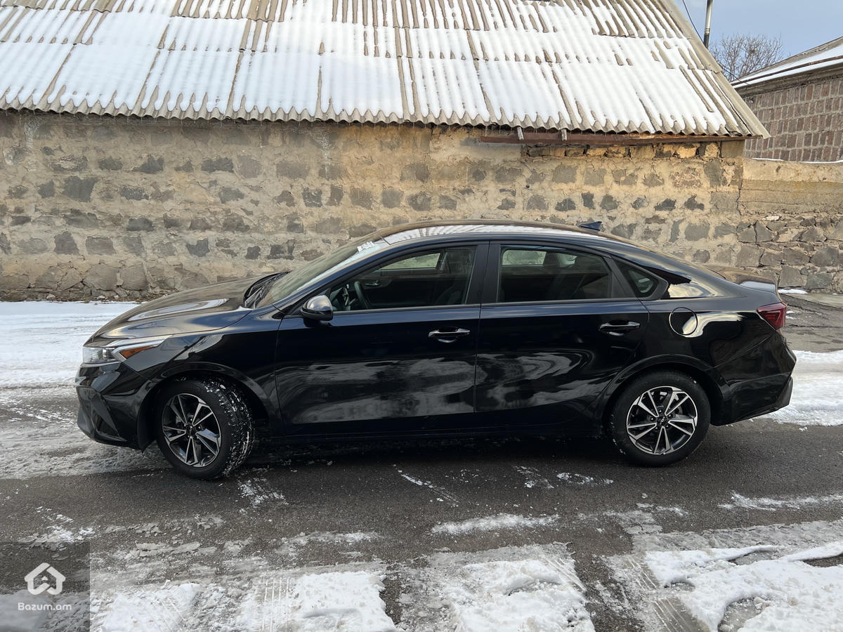 KIA FORTE LXS 2024 2.0 - image 6