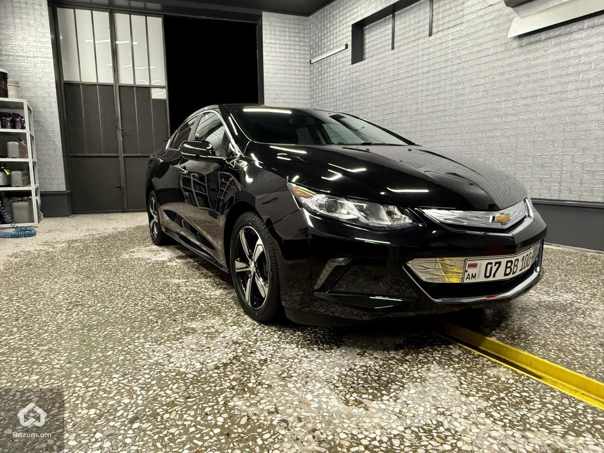 chevrolet Volt 2 - image 3