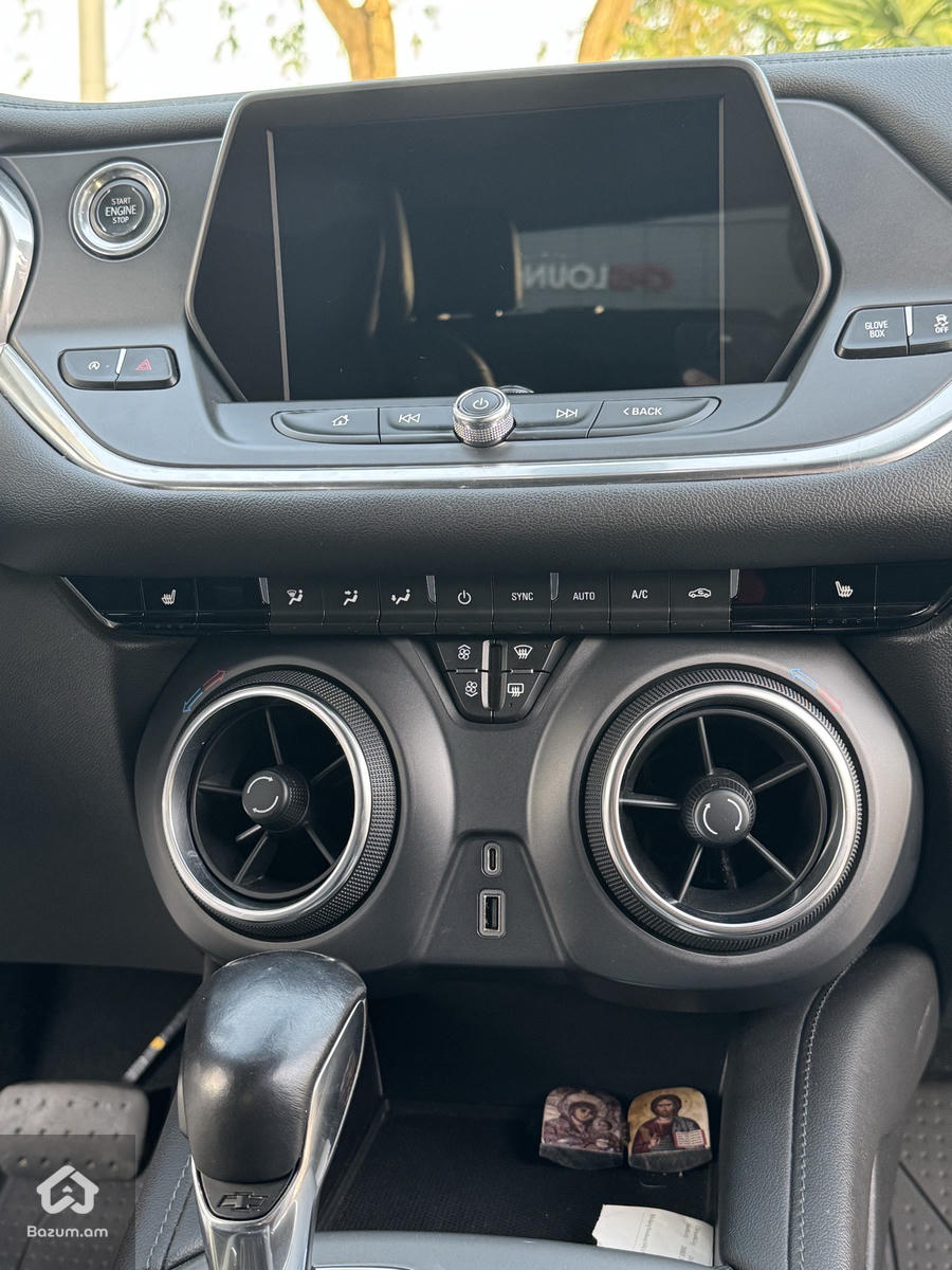 Chevrolet Blazer 3.6 - image 12