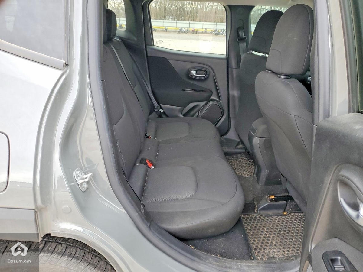 2021 JEEP RENEGADE FREEDOM 4x4 - image 10