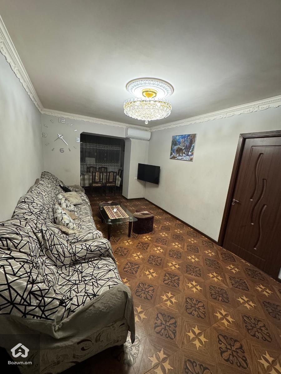 3 սենյականոց բնակարան Արցախի պողոտայում