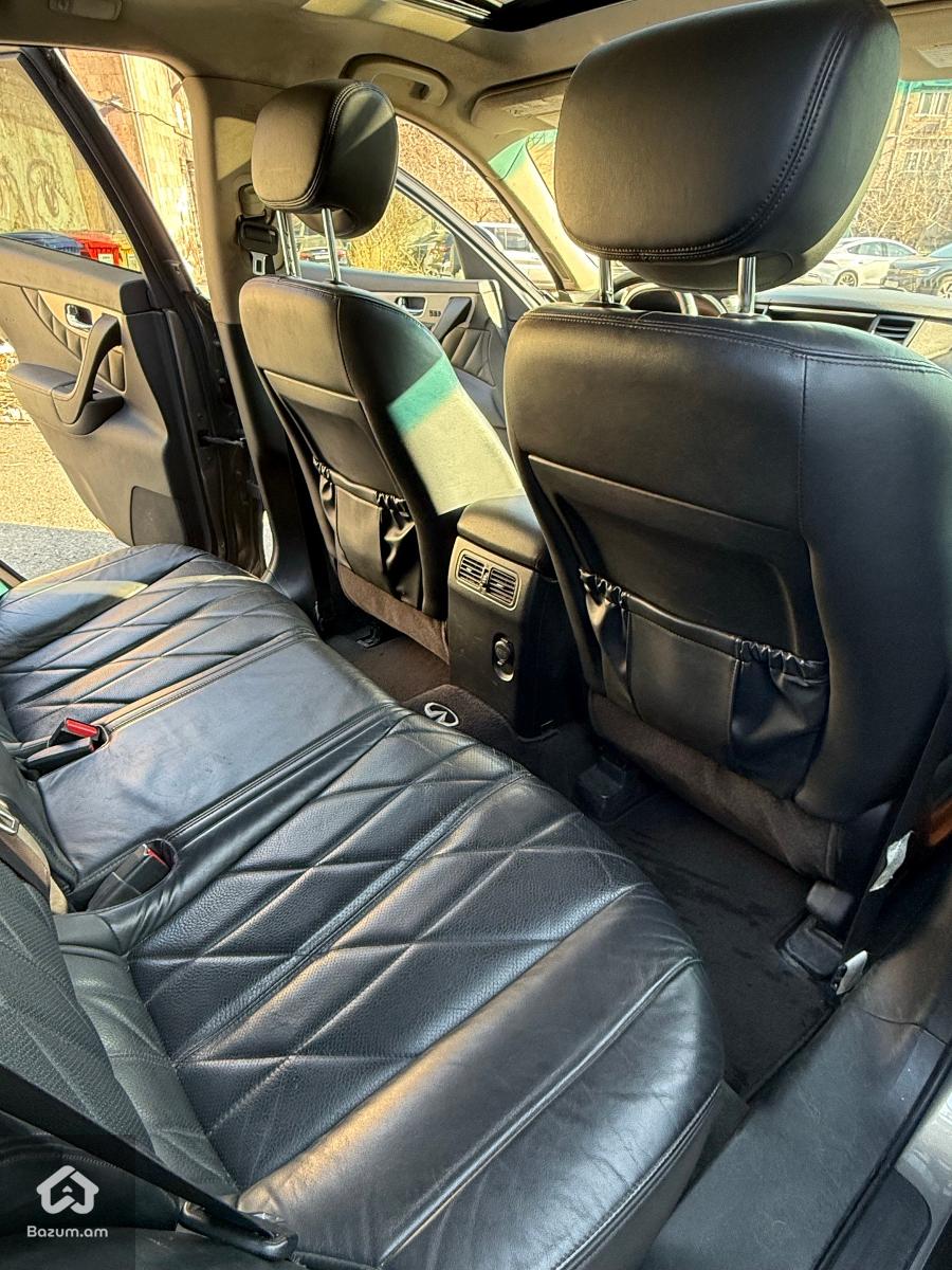 Infinity FX35 - image 6